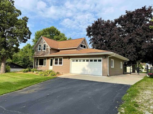 1500 Division St, Decorah, IA, 52101-2544 | Card Image
