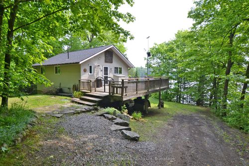 84 Captain Estates Rd, Dunchurch, ON, P0A1G0 | Card Image