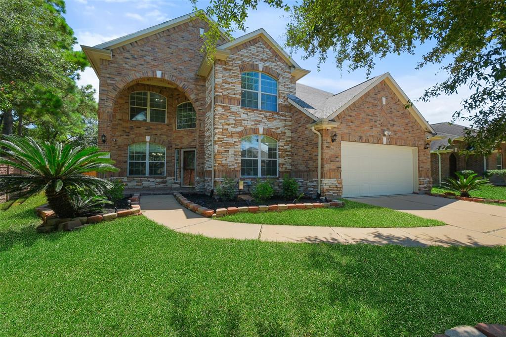 Brighton Glen Ln, Richmond, TX 77407