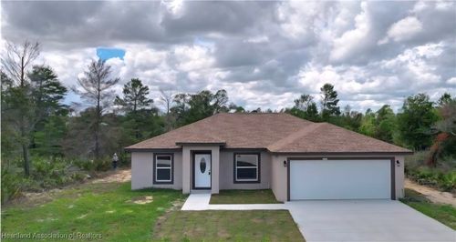 2913 Kevin Rd, Avon Park, FL, 33825-6413 | Card Image