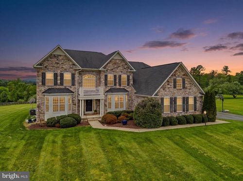 15117 Grace Pl, Waterford, VA, 20197-1640 | Card Image