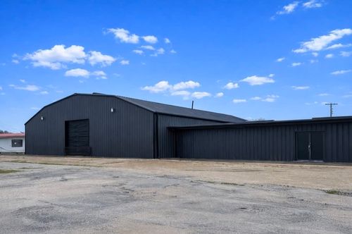 111 Frontier Dr, Quinlan, TX, 75474-9556 | Card Image