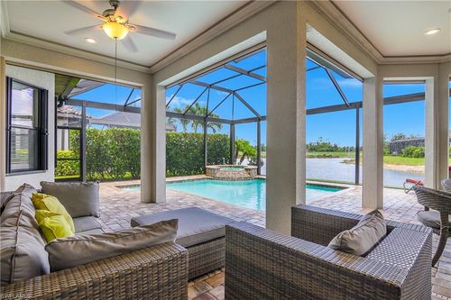 9126 Trivoli Ter, NAPLES, FL, 34119-2003 | Card Image