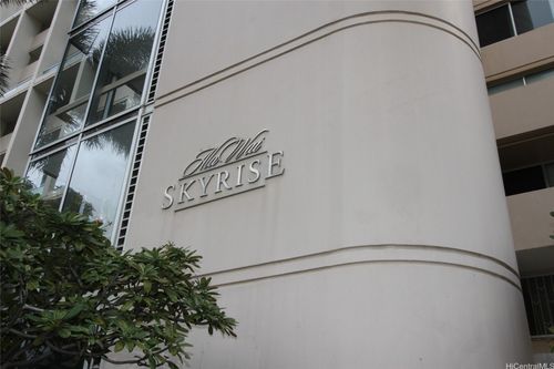 apt-102-555 University Ave, Honolulu, HI, 96826-5018 | Card Image