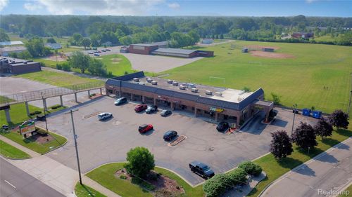 1350 E Bristol Rd, Burton, MI, 48529-2212 | Card Image