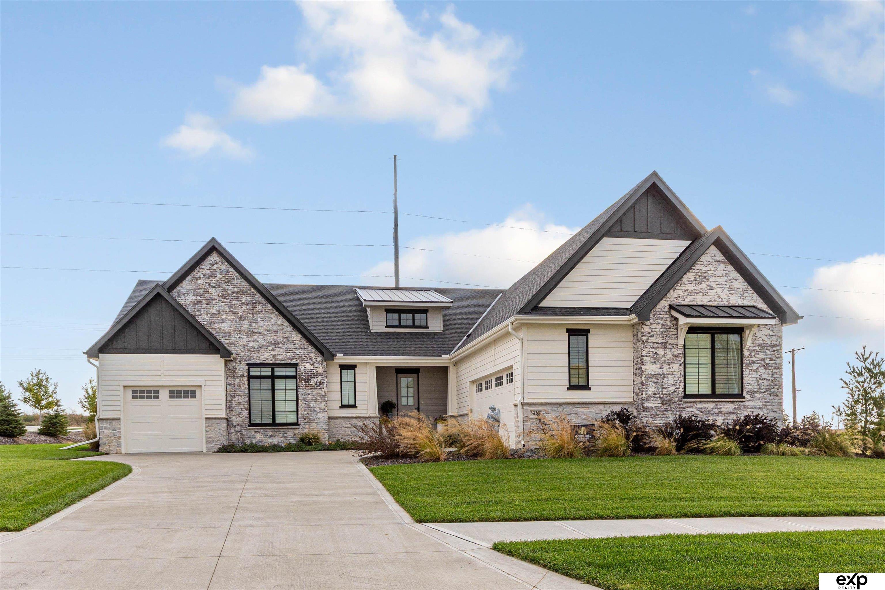 Residential in Elkhorn 3