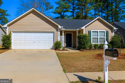8596 Guthrie Dr, Riverdale, GA, 30274-6755 | Card Image