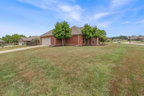 164 Crystal Lake Rd, Austin, AR, 72007-9722 | Card Image