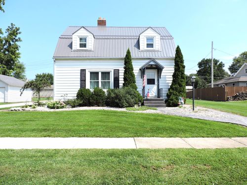 216 N West St, Saint Marys, OH, 45885-2118 | Card Image