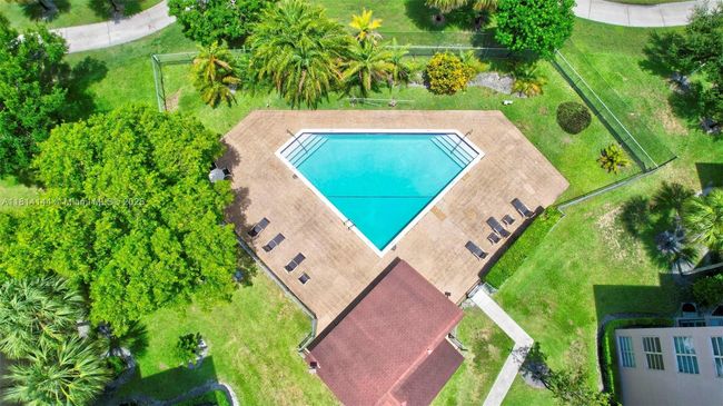 APT-101 - 9510 Seagrape Dr, Condo with 3 bedrooms, 2 bathrooms and null parking in Davie FL | Image 46