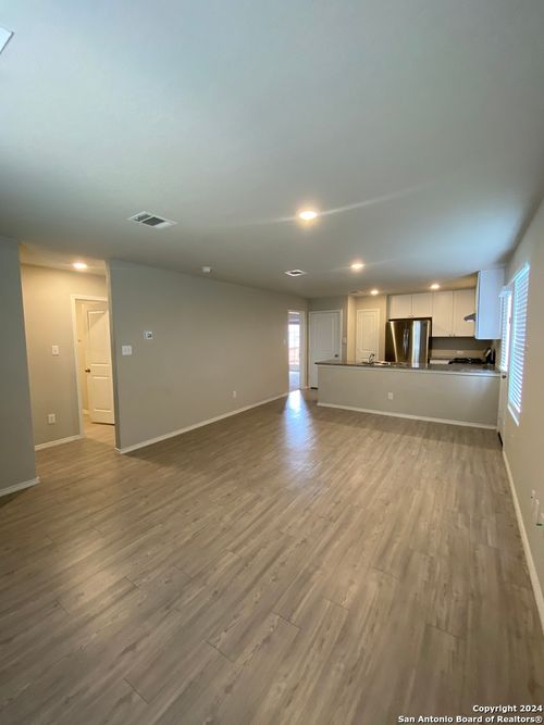 9864 Littleton Grist, San Antonio, TX, 78254 | Card Image