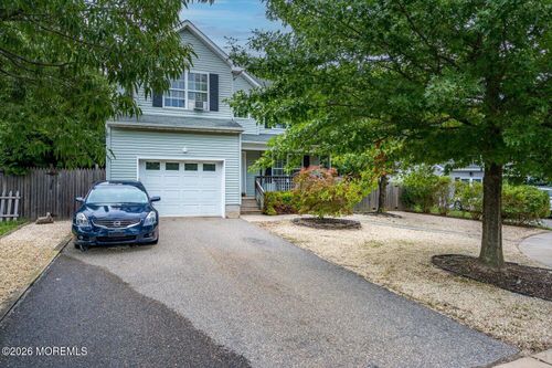 27 Lena Ct, Bayville, NJ, 08721-2471 | Card Image