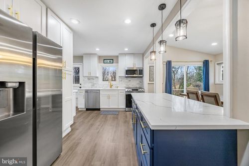 6206 Pleasant View Ave, Baltimore, MD, 21209-2124 | Card Image