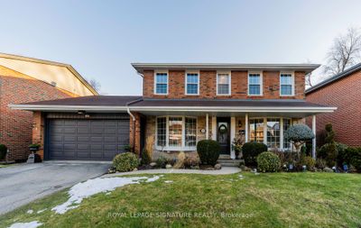 49 Caronridge Cres, House other with 4 bedrooms, 3 bathrooms and 4 parking in Scarborough ON | Image 1