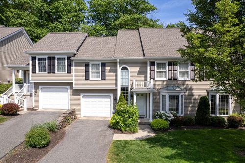 38-38 Shady Brk, West Springfield, MA, 01089-1700 | Card Image