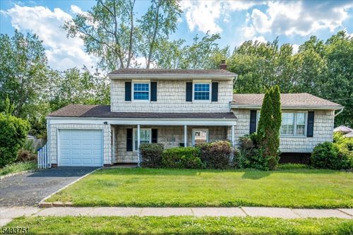 106 Winding Rd, Iselin, NJ, 08830-2197 | Card Image