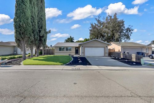 1830 Alegre Dr, Tracy, CA, 95376-2227 | Card Image