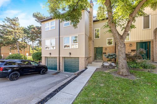 41-7080 Copenhagen Rd, Mississauga, ON, L5N2C9 | Card Image