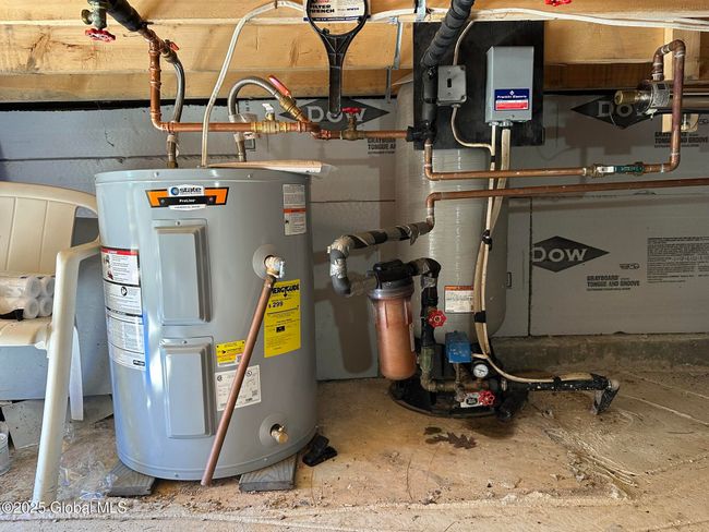 hot water heater is in the basement | Image 36