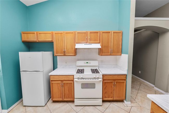 16804 Hawkridge Rd, House other with 4 bedrooms, 2 bathrooms and null parking in Lithia FL | Image 17