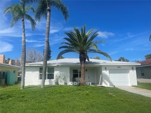 928 Lantana Ave, CLEARWATER BEACH, FL, 33767-1126 | Card Image