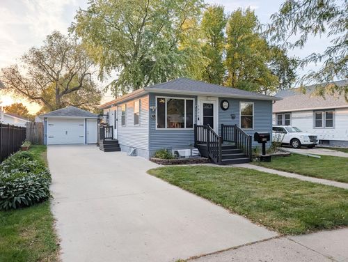 1806 5th St N, Fargo, ND, 58102-2314 | Card Image