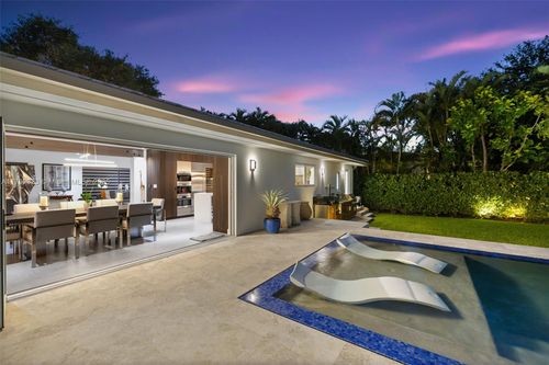 1217 Algardi Ave, Coral Gables, FL, 33146-1107 | Card Image