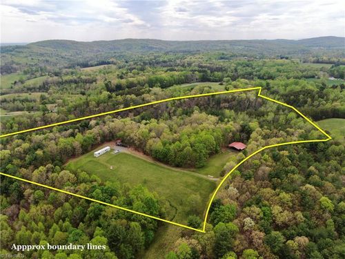 228 Red Maple Ln, Claudville, VA, 24076-1100 | Card Image