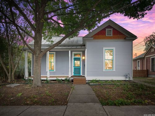 318 Sadie St, San Antonio, TX, 78210-1530 | Card Image