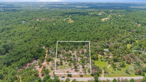 000 Pine Valley Loop, Smithville, TX, 78957 | Card Image