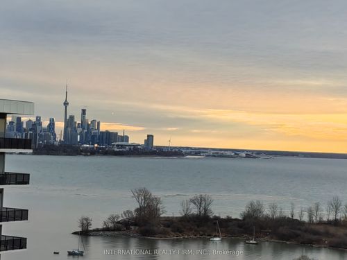 1608-33 Shore Breeze Dr, Etobicoke, ON, M8V0G1 | Card Image