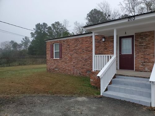 203 Enterprise St, Dublin, GA, 31021-5411 | Card Image