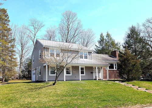 1 Louise St, Maynard, MA, 01754-1713 | Card Image