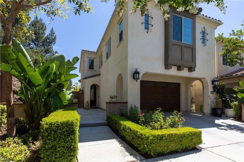 15715 Molly Ave, Chino, CA, 91708-8870 | Card Image