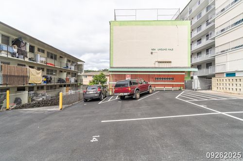 apt-8-1654 Liholiho St, Honolulu, HI, 96822-2913 | Card Image