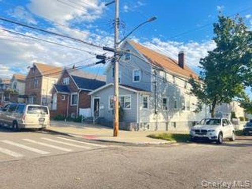 128-04 Gotham Rd, South Ozone Park, NY, 11420-2928 | Card Image
