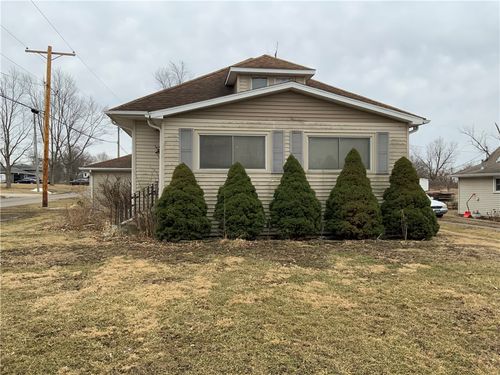 204 Center Rd, Bismarck, IL, 61814 | Card Image