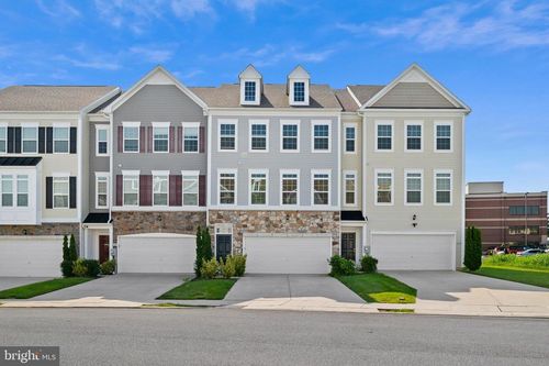 20207 Capital Ln, HAGERSTOWN, MD, 21742-6805 | Card Image