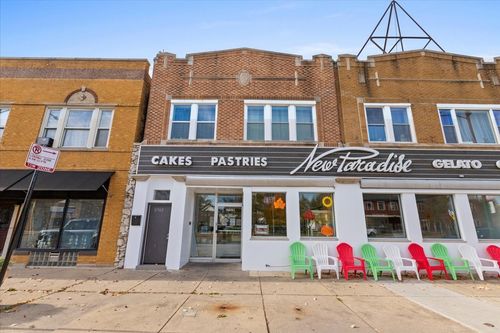 2a-5742 Milwaukee Ave, Chicago, IL, 60646-6216 | Card Image
