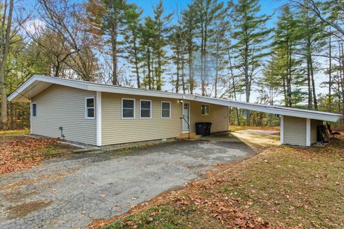 2 Memory Ln, Hooksett, NH, 03106-1627 | Card Image