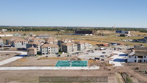 3535 Weaver St, Grand Island, NE, 68803 | Card Image