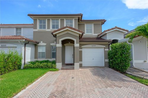 16549 Sw 48th Ter, Miami, FL, 33185-5144 | Card Image