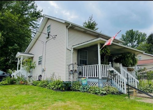 1528 22nd St Ne, Canton, OH, 44714-2006 | Card Image