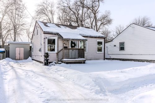 45 Plymouth Ave, St Catharines, ON, L2R2X8 | Card Image