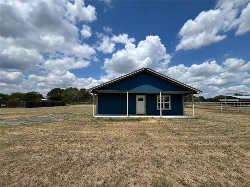 b-160 Columbus St, Mcdade, TX, 78650-5352 | Card Image