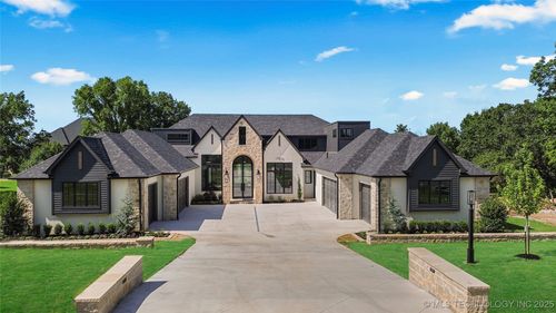 17832 E Anthem Ridge Rd, Owasso, OK, 74055-8297 | Card Image