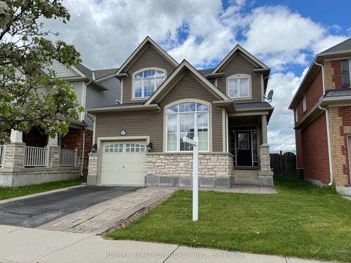 207 Dymott Ave, Milton, ON, L9T0Z8 | Card Image