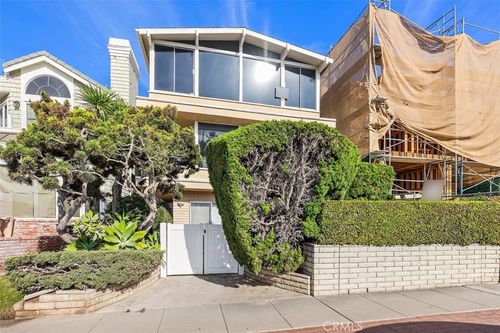 apt-b-2512 Ocean Blvd, Corona del Mar, CA, 92625-2873 | Card Image