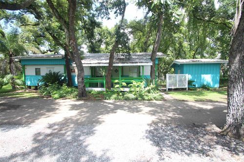 176 Hector Ln, Grand Isle, LA, 70358 | Card Image