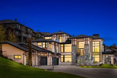 44 Spring Valley Lane Sw, House other with 5 bedrooms, 5 bathrooms and 10 parking in Calgary AB | Image 2